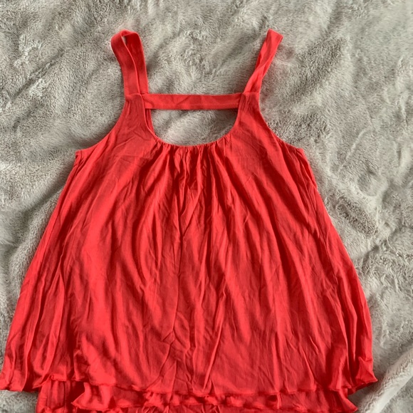 Flowy Tank! - Picture 5 of 5